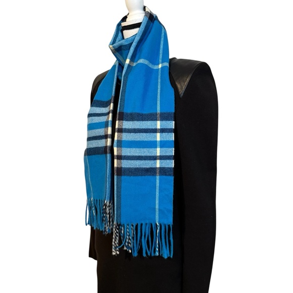 Blue Cashmere Scarf - Picture 4 of 7